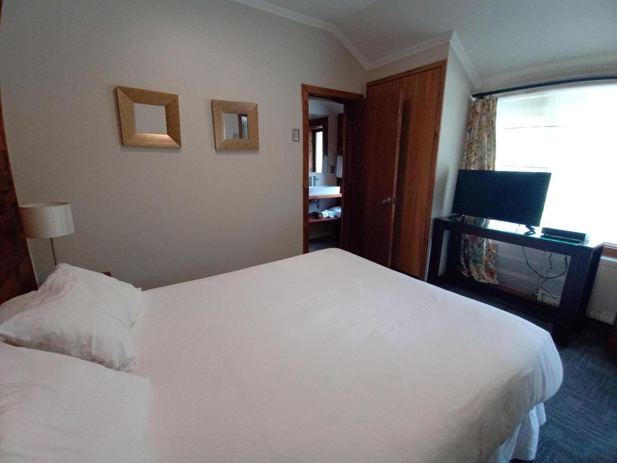Hotel Y Cabanas El Parque 빌라리카 외부 사진