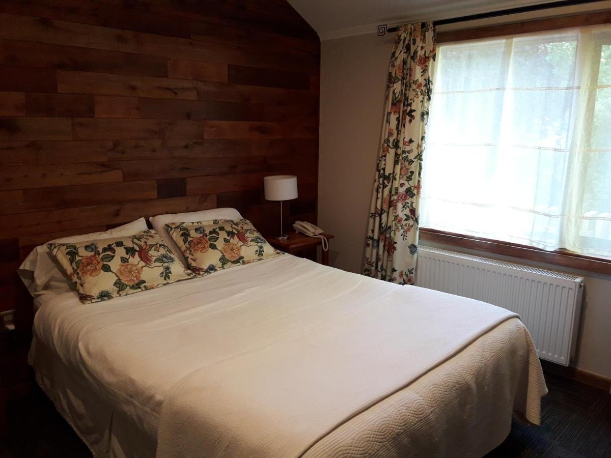 Hotel Y Cabanas El Parque 빌라리카 외부 사진