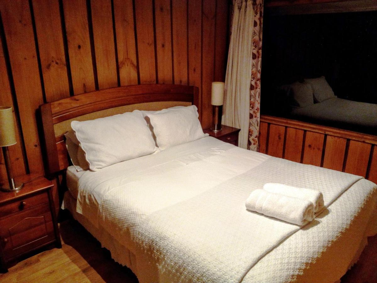 Hotel Y Cabanas El Parque 빌라리카 외부 사진