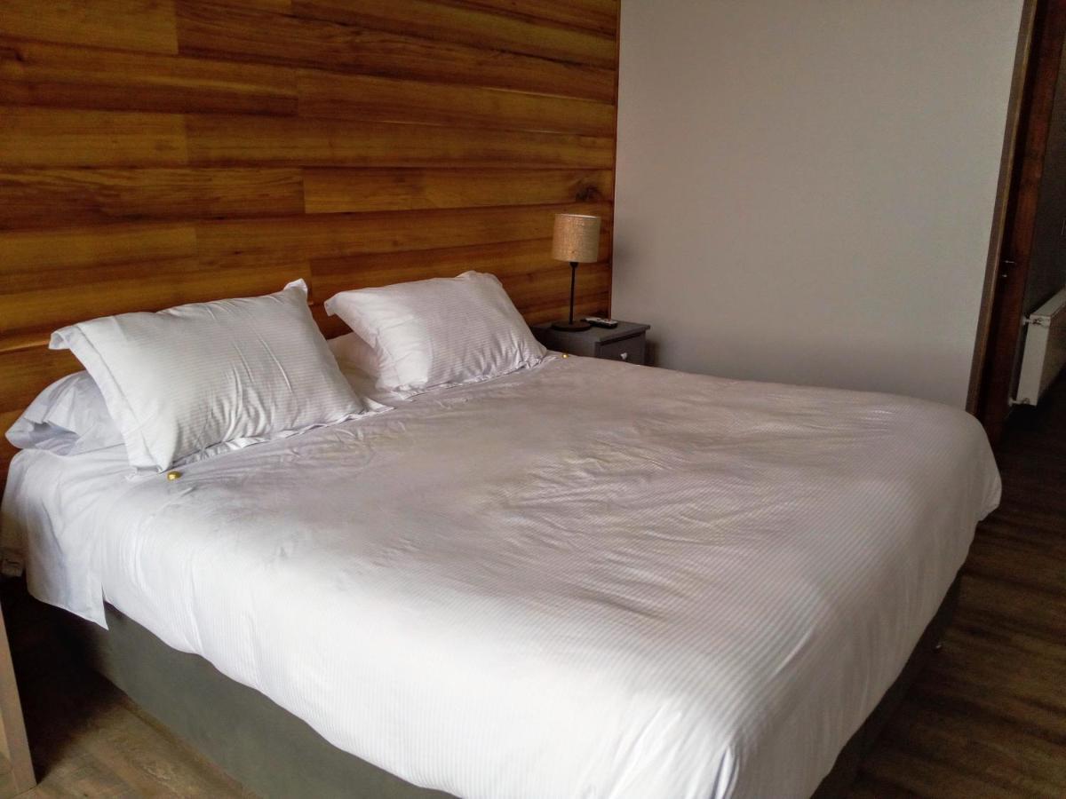 Hotel Y Cabanas El Parque 빌라리카 외부 사진